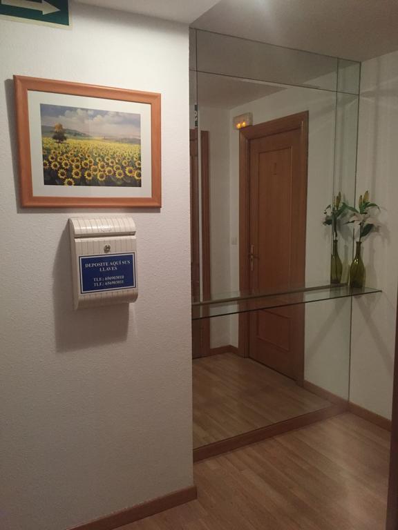 Pension Oasis 萨莫拉 外观 照片