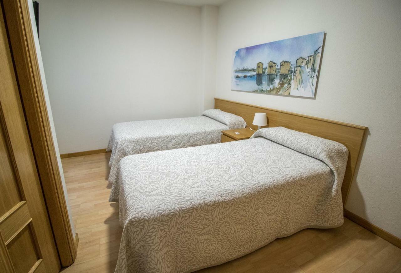 Pension Oasis 萨莫拉 外观 照片